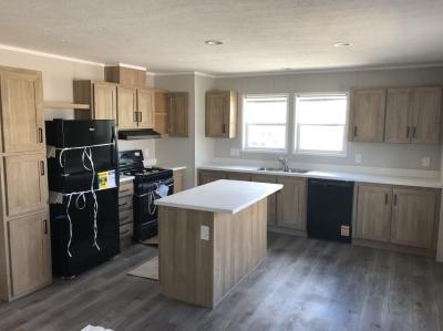 Mobile Home at 2330 W. Skye View Dr. Findlay, OH 45840