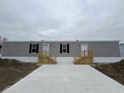 Mobile Home at 2321 W. Skye View Dr. Findlay, OH 45840
