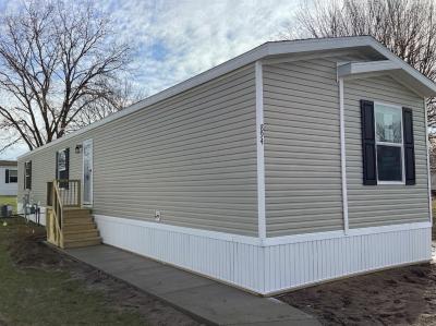 Mobile Home at 894 Apple Hollow Ct NW Walker, MI 49534