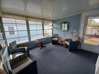 Photo 4 of 13 of home located at 37811 Chancey Rd. Zephyrhills, FL 33541