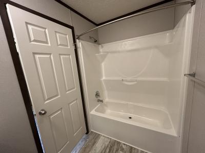 Photo 5 of 8 of home located at 390 Cambridge Drive Sharonville, OH 45241