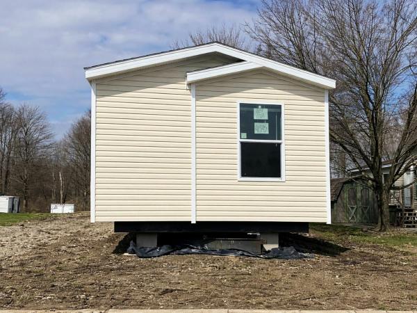 Photo 1 of 1 of home located at 1268 North Park Drive Brookfield, OH 44403