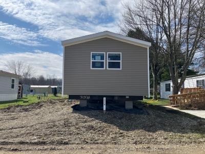 Mobile Home at 1193 Hawthorne Drive Brookfield, OH 44403
