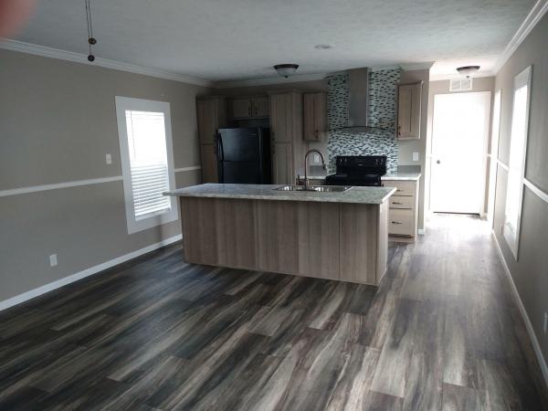 2017 Clayton Homes Inc Yes Mobile Home