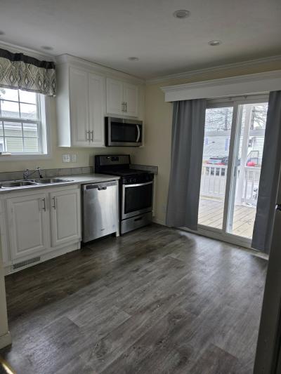 Photo 3 of 4 of home located at 18 Falcon Circle Augusta, ME 04330