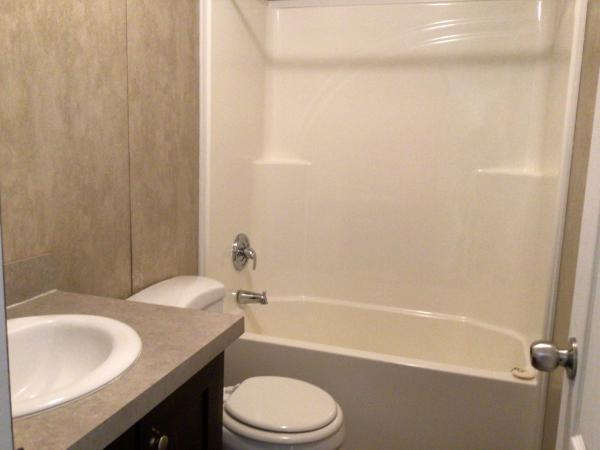 2014 Clayton 95PLS16663A Mobile Home