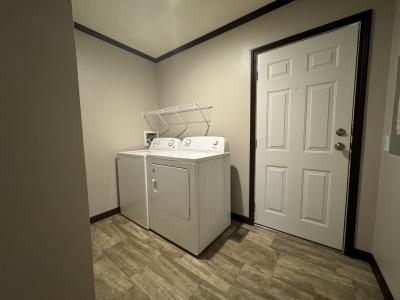 Photo 4 of 8 of home located at 396 Brookside Manor Goshen, IN 46526