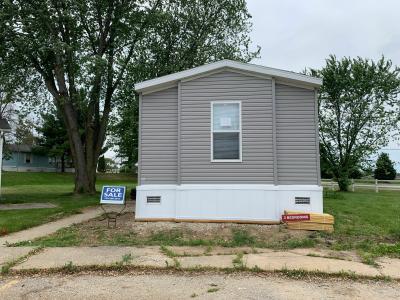 Mobile Home at 3805 Cedar Knoll Circle Lot 161 Waterloo, IA 50701