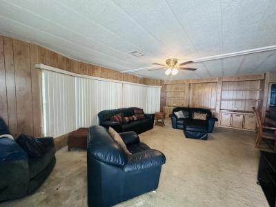 Photo 5 of 18 of home located at 2811 NW 68 Terrace Margate, FL 33063