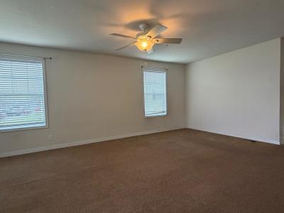 Photo 2 of 7 of home located at 25208 Middlesex Woodhaven, MI 48183