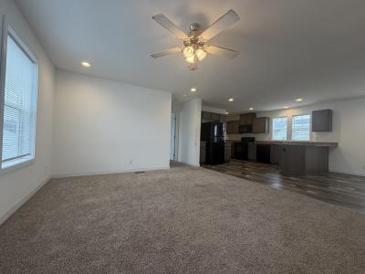 Photo 2 of 6 of home located at 25197 Middlesex Woodhaven, MI 48183