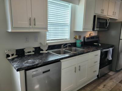 Photo 3 of 21 of home located at 5552 Annette Street Zephyrhills, FL 33542