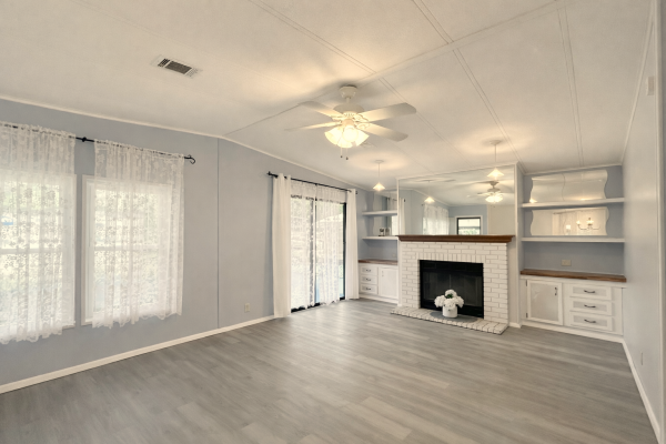 1987 TROP N23573AB Mobile Home