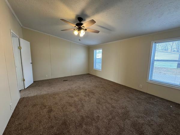 2000 Duchess NA Mobile Home