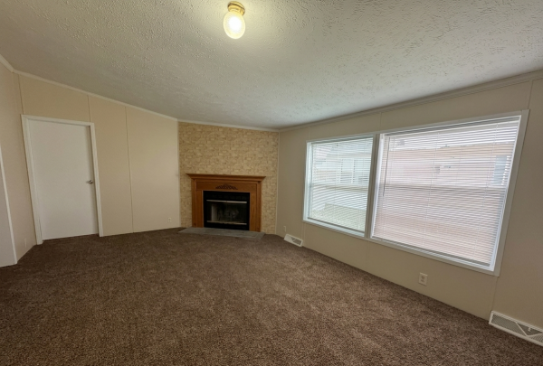2000 Duchess NA Mobile Home