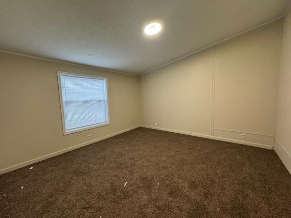 2000 Duchess NA Mobile Home