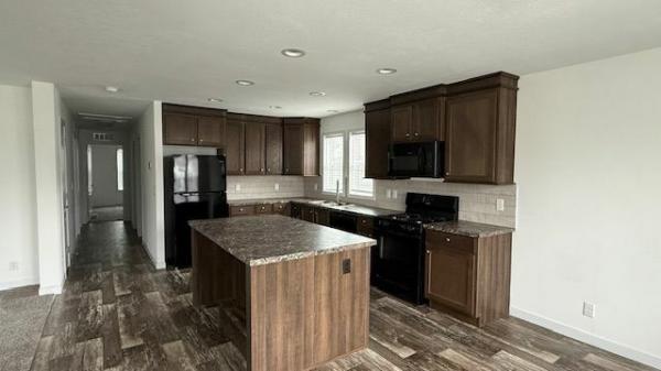 2022 Clayton Homes Inc Residence Mobile Home