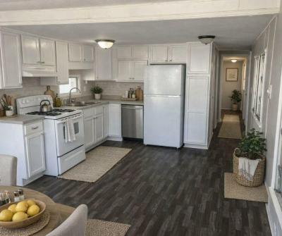 Photo 2 of 23 of home located at 1 Circle Dr Mount Dora, FL 32757