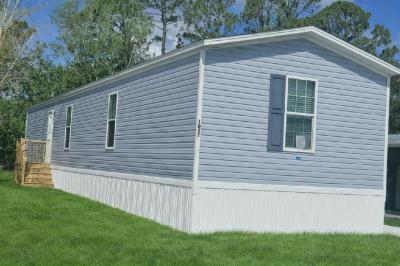 Mobile Home at 1057 Myakka Drive North Fort Myers, FL 33917