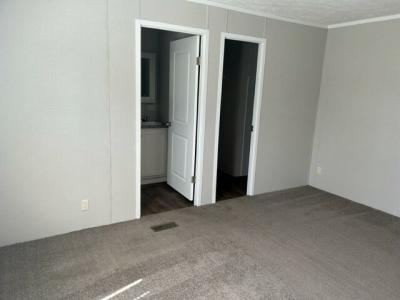 Photo 5 of 9 of home located at 3430 N. Peoria Drive Lot 108 Springfield, IL 62702