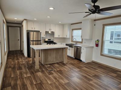 Photo 2 of 29 of home located at 2101 SW 38th Street, Lot 44 Lawton, OK 73505