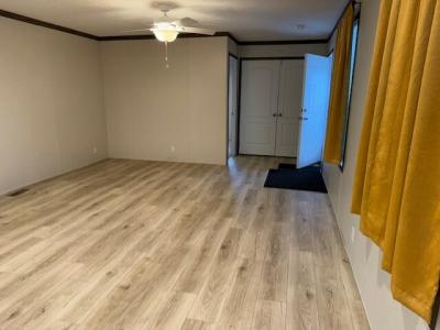 Photo 4 of 8 of home located at 132 S. Kenbrook St. SE Grand Rapids, MI 49548