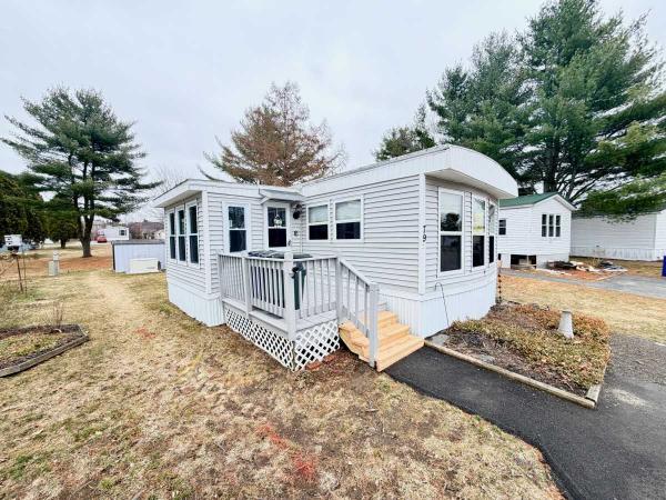 1979 Mobile Home
