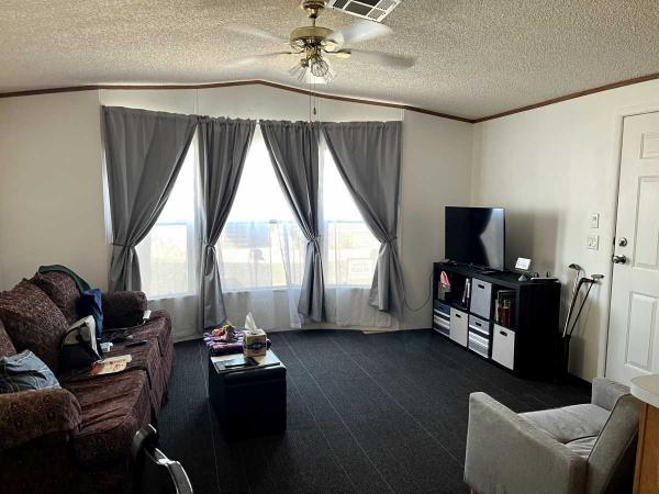 1999 REDMAN Mobile Home