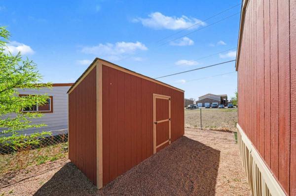 2014 Legacy Housing LH1 Mobile Home