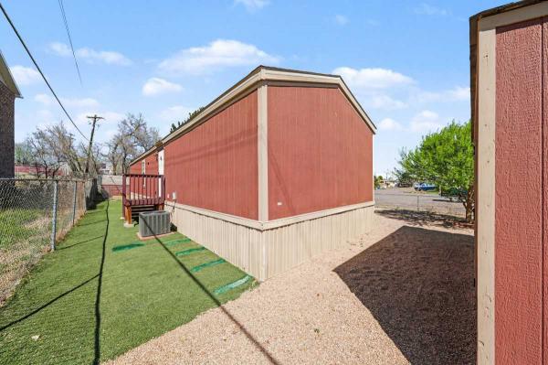 2014 Legacy Housing LH1 Mobile Home