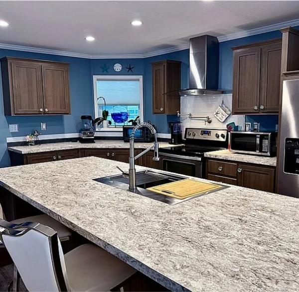 2018 Champion Heron Manufactured Home