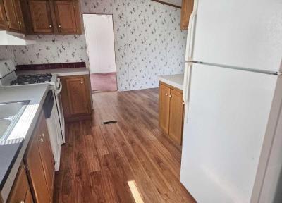 Photo 2 of 5 of home located at 4721 S E Mercier Topeka, KS 66603