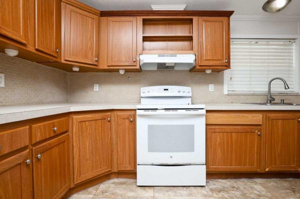 2005 Skyline Oakspring Manufactured Home