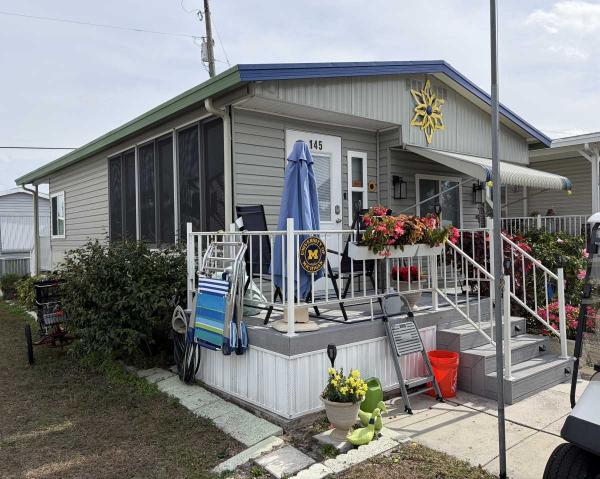 1985 Canterbury  Mobile Home