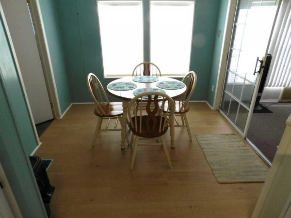 1995  Mobile Home For Sale