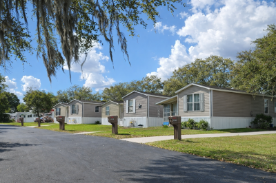 Mobile Home at 39531 Rosebush Lane Zephyrhills, FL 33542