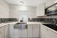1992 TRIL Manufactured Home