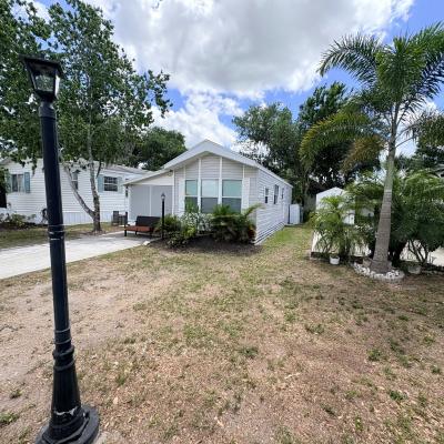 Photo 2 of 15 of home located at 7125 Fruitville Rd., Site Q43 Sarasota, FL 34240