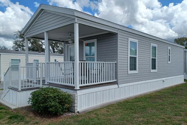 2017 CHAMPION RH1431Z Mobile Home