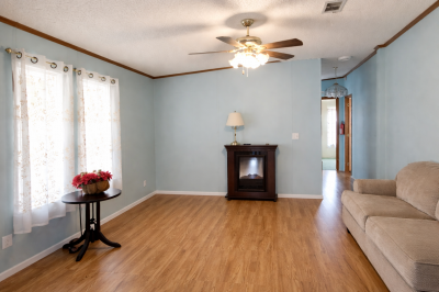 Photo 2 of 7 of home located at 5216 Martingale Lane Apopka, FL 32712