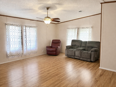 Photo 4 of 7 of home located at 5216 Martingale Lane Apopka, FL 32712