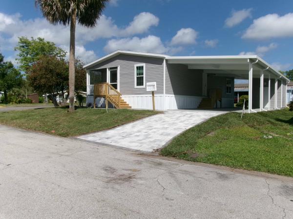 2025 SKYLINE/CHAMPION HOMES K1 2852H32G11 Mobile Home