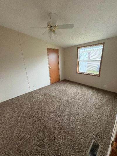 Photo 5 of 15 of home located at 273 Mallard Ln Capac, MI 48014