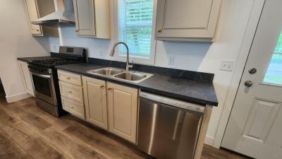 Photo 4 of 30 of home located at 3735 Pinoak Street #868 Clarkston, MI 48348