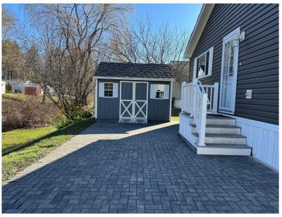 Photo 2 of 17 of home located at 37 Riverside Drive Southington, CT 06489