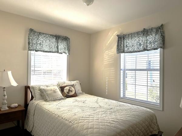 2018 COMMODORE HOMES PA 2AS030 Mobile Home