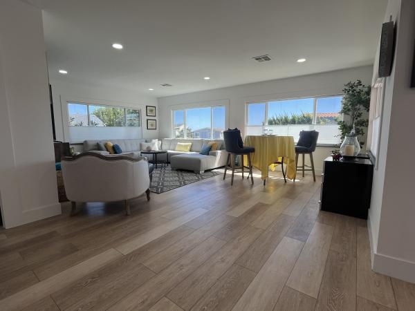 1977 Silvercrest 9881 Mobile Home