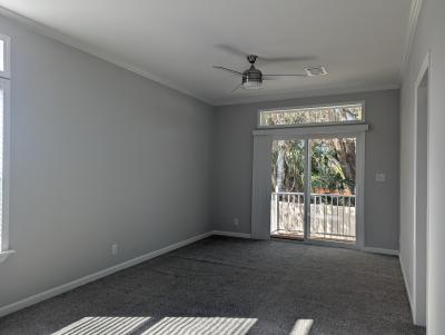 Photo 4 of 10 of home located at 117 Pioneer Ln Valrico, FL 33594