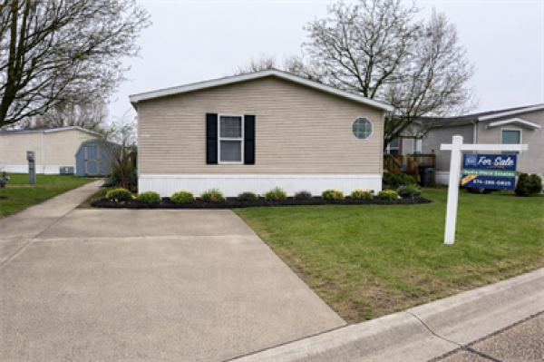 1997 CENTURY 443  Home