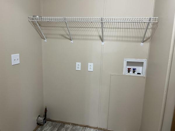 1997 CENTURY 443  Home